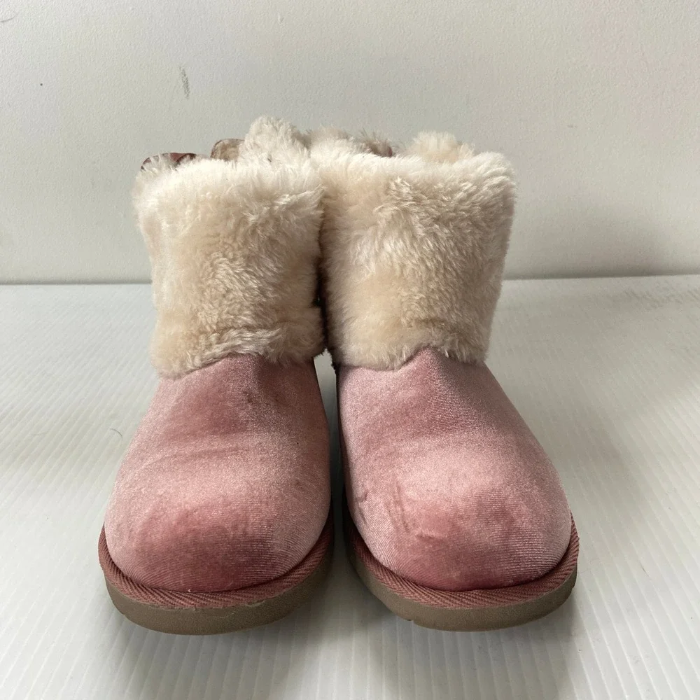 Arizona Itsy Blush Pink Velvet Faux Fur Lined Winter Boots Booties Womens 8M